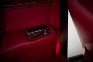 Imagen 81/100 de Rolls-Royce Corniche IV (1995)
