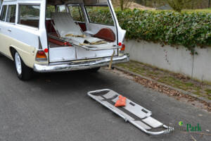 Image 10/47 of Mercedes-Benz 190 c (1963)