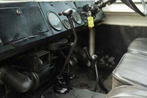 Bild 39/50 von Land Rover 88 Lightweight (1977)