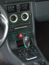 Image 20/25 de Mercedes-Benz SLK 230 Kompressor (1998)