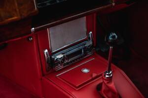 Bild 22/51 von Jaguar 240 (1968)