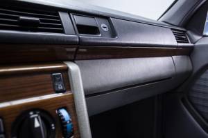 Image 29/40 of Mercedes-Benz 300 TE (1991)