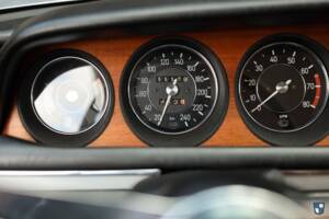 Image 39/73 of BMW 3.0 CSi (1973)
