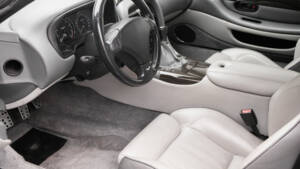 Bild 6/10 von Aston Martin DB 7 Vantage (2001)