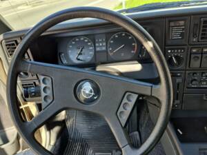 Bild 2/8 von Opel Senator 3,0i (1986)