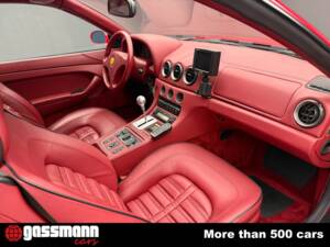 Bild 14/15 von Ferrari 456M GTA (2001)