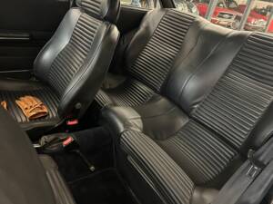 Image 13/35 de Alfa Romeo 2000 GT Veloce (1975)