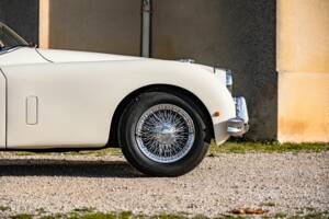 Bild 33/100 von Jaguar XK 150 DHC (1959)