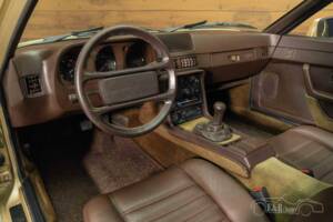 Image 2/8 of Porsche 924 (1983)