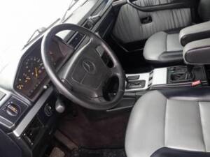 Bild 2/7 von Mercedes-Benz G 320 (lang) (1995)