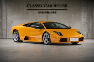 Image 34/99 of Lamborghini Murciélago (2003)