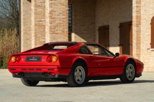 Afbeelding 7/50 van Ferrari 208 GTS Turbo (1986)