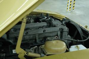 Image 39/50 de Mercedes-Benz 280 SLC (1977)