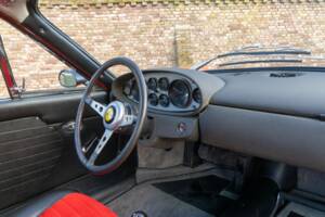Bild 40/50 von Ferrari Dino 246 GT (1970)
