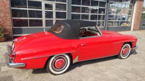 Image 7/34 of Mercedes-Benz 190 SL (1959)