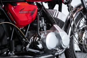 Imagen 17/50 de Kawasaki DUMMY (1970)