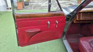 Bild 54/76 von Jaguar Mk II 2.4 (1963)