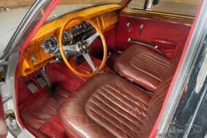 Image 16/19 de Jaguar Mk II 3.8 (1967)