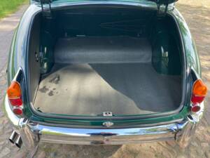 Image 19/35 de Jaguar Mk II 3.8 (1961)