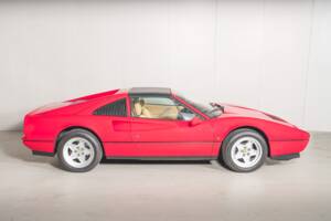 Bild 10/43 von Ferrari 328 GTS (1985)