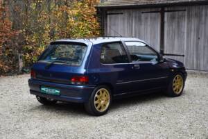 Bild 11/37 von Renault Clio I Williams (1994)