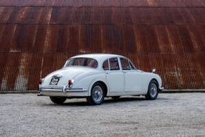 Bild 10/51 von Jaguar 240 (1968)
