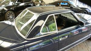Image 12/22 de Mercedes-Benz 300 SL (1989)