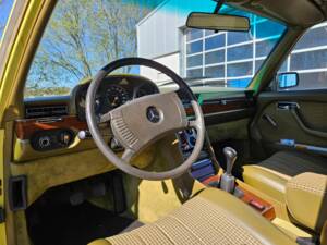 Image 5/10 of Mercedes-Benz 280 S (1978)