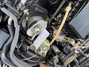 Image 20/21 of Mercedes-Benz 190 E 2.3-16 (1987)