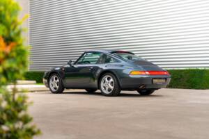 Bild 27/42 von Porsche 911 Carrera (1994)