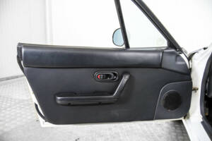 Image 35/50 de Mazda MX-5 1.6 (1990)