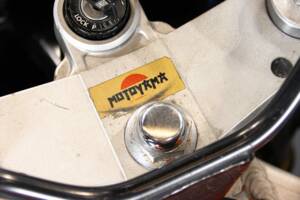 Immagine 36/48 di Yamaha FZR 1000 Genesis (1987)