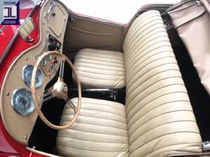 Bild 52/84 von MG TD (1951)