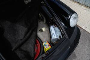 Image 31/108 de Porsche 911 Carrera 3.2 (1989)