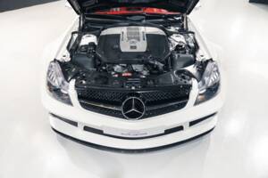 Afbeelding 24/47 van Mercedes-Benz SL 65 AMG Black Series (2010)