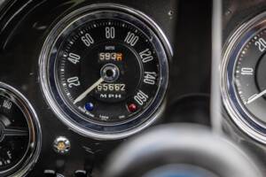 Image 46/64 of Aston Martin DB 4 (1962)