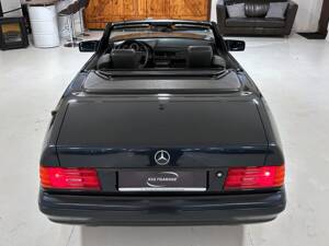 Bild 5/32 von Mercedes-Benz SL 500 (1997)
