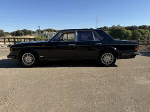 Image 5/8 of Bentley Turbo R (1989)