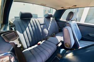 Bild 73/99 von Mercedes-Benz 230 CE (1983)
