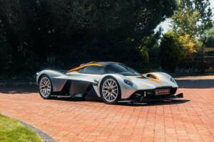 Image 4/38 de Aston Martin Valkyrie AMR Pro (2022)