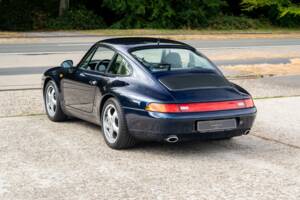 Afbeelding 14/32 van Porsche 911 Carrera (1994)