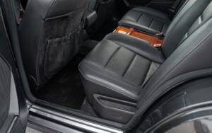 Bild 36/61 von Mercedes-Benz 500 E (1992)