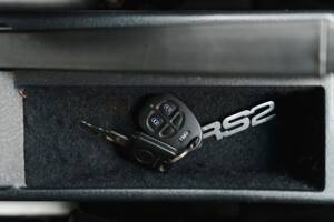 Image 17/45 of Audi RS2 Avant (1994)