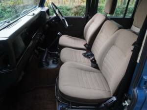 Bild 12/19 von Land Rover 110 (1986)
