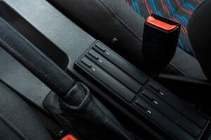 Image 18/37 of BMW M3 Sport Evo (1990)