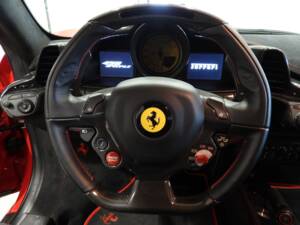 Image 7/15 of Ferrari 458 Speciale (2014)