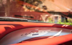 Image 43/51 of Chevrolet Corvette (1960)