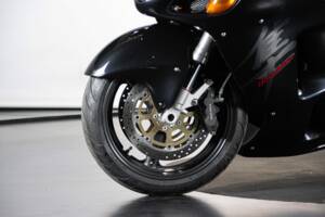 Immagine 34/50 di Suzuki GSX Hayabusa 1300 (1999)