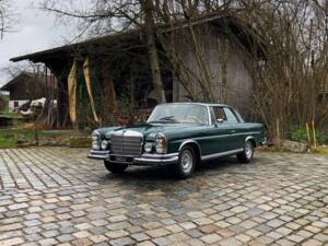 Imagen 5/20 de Mercedes-Benz 280 SE 3,5 (1970)