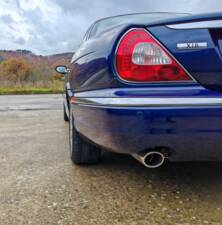 Bild 23/50 von Jaguar XJ 8 3.5 (2003)